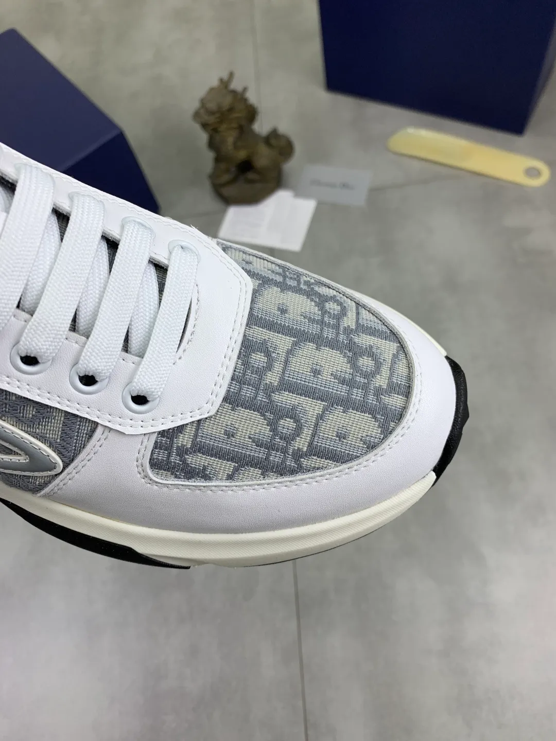 Men's Men's Shoes💰P440💰[New Style]🆘[Dior] 2025 Dior Original Lace-up Low-top Men's Shoes Classic casual shoes 🔥This model is the official classic model with high quality and made by famous original designers. It is made of high-quality cowhide with original materials➕comfortable and breathable mesh lining➕pigskin insole. The perfect last shape and generous and fashionable design have attracted many consumers and are suitable for drivers to drive🚗. What you want is the best quality in the market. Color: 4️⃣Color Code number: 38--44 (45 customized)